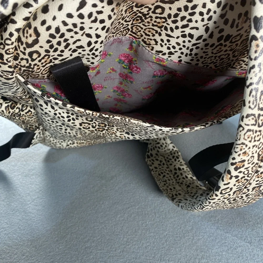 Betsey Johnson Diaper Bag Back Pack Changing Pad Leopard Print Cooler Pockets